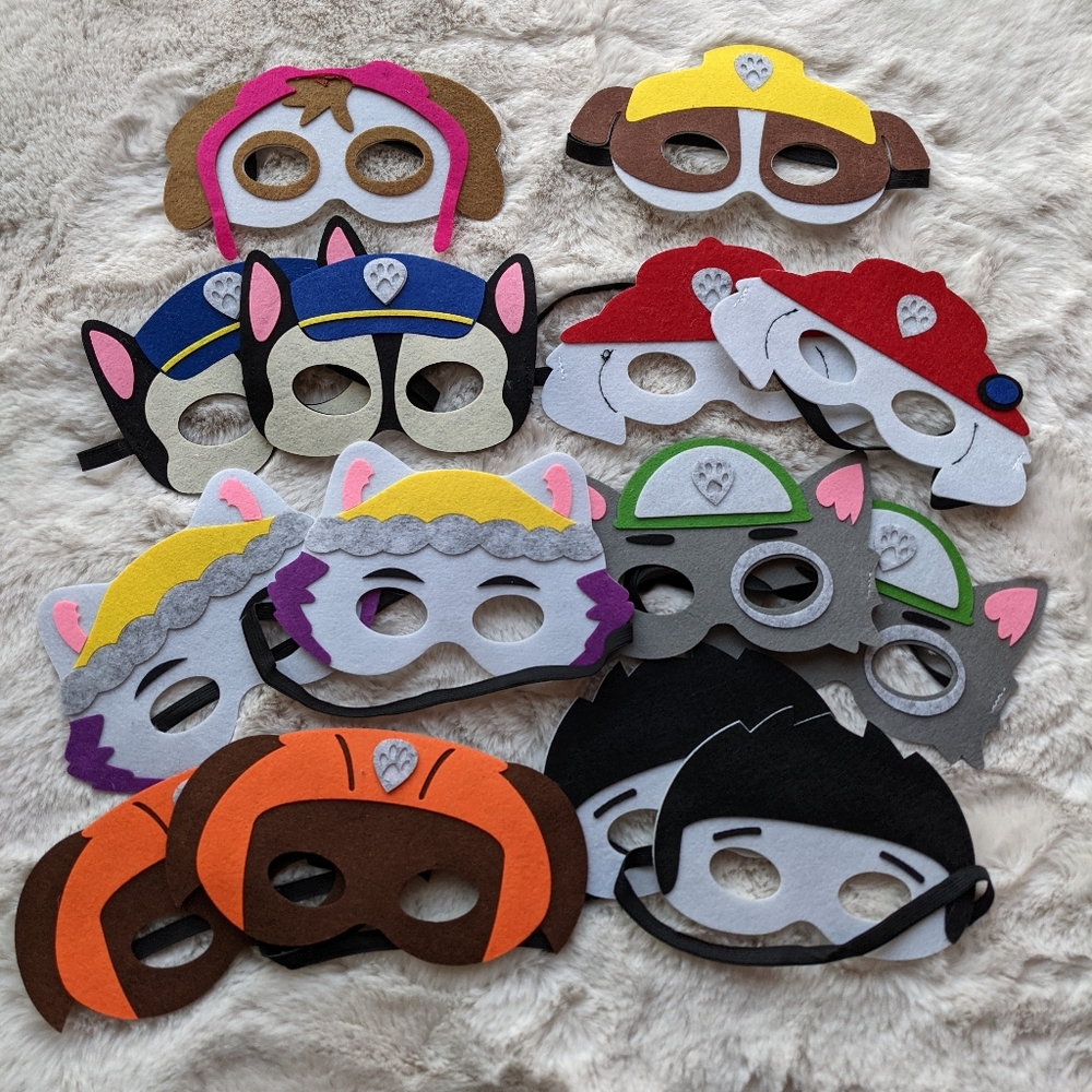 NWOT 14 Paw Patrol Masks